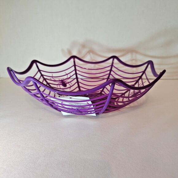 Novelty Bowl Tong Set Spider Web Insect Skeleton Bones Holiday Party Tableware - Picture 9 of 16